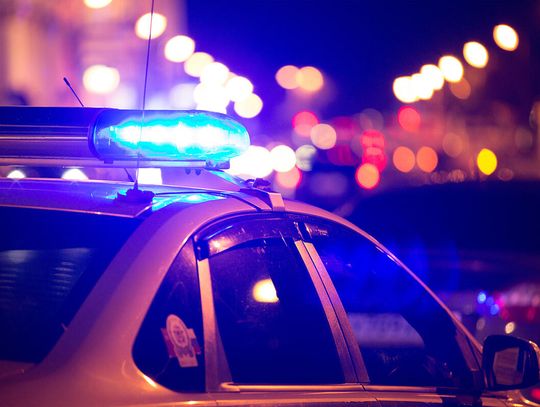 Mężczyzna zaczepiał nastolatki, gdy zlokalizowała go policja, zastrzelił się