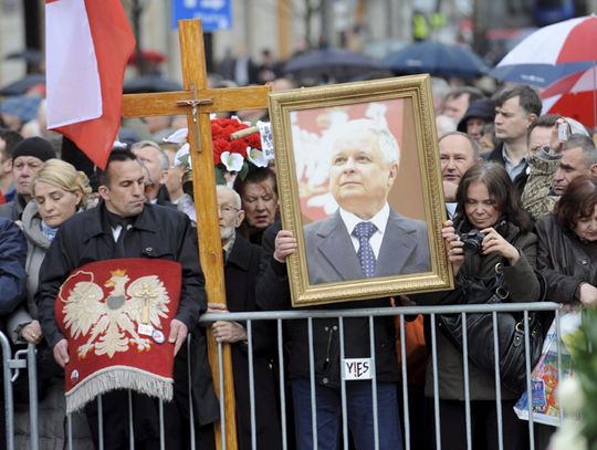 Mikołejko: cały czas istnieje smoleński "bank gniewu"