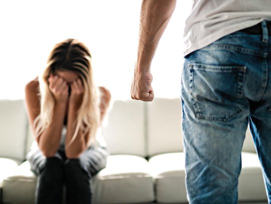 Miłość nie powinna ranić