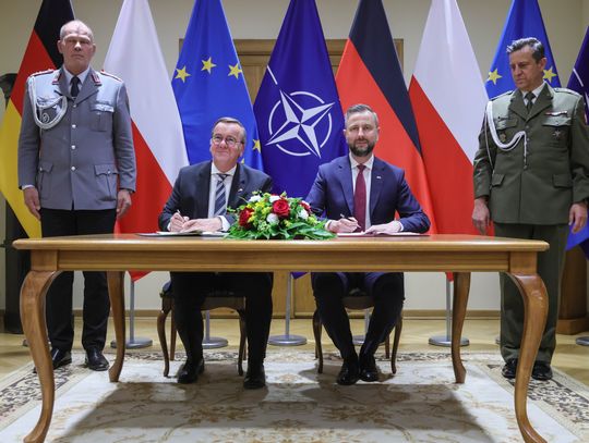 Ministrowie obrony Polski i Niemiec podpisali umowę o współpracy obronnej