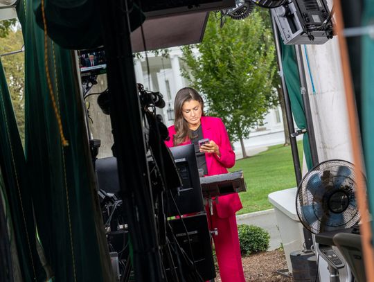 MS NOW i CNN mają z powrotem dostęp do Białego Domu