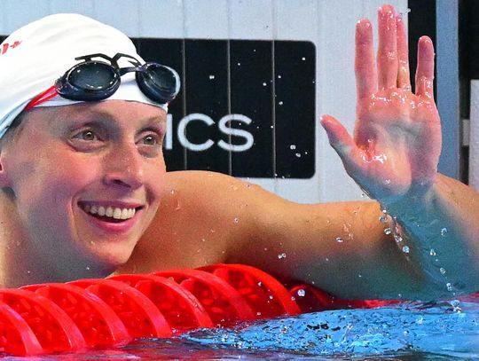 MŚ w pływaniu - 28. medal Amerykanki Ledecky. Piąte miejsce Sieradzkiego