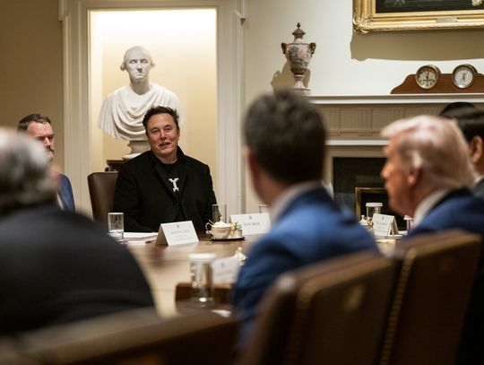 Musk: żałuję niektórych postów o Trumpie