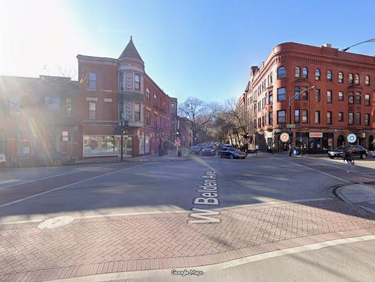 Napad rabunkowy na 21-latkę w Lincoln Park