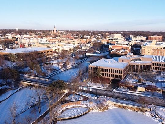 Naperville ósmym najbezpieczniejszym miastem w Ameryce, a na którym miejscu Chicago?