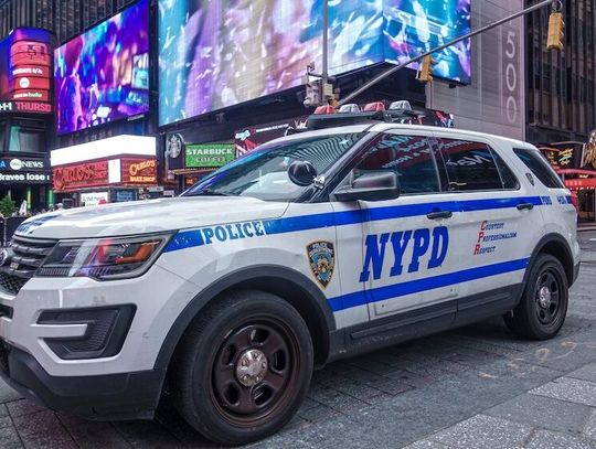 Nastolatek otworzył ogień do tłumu na Times Square, trzy osoby ranne