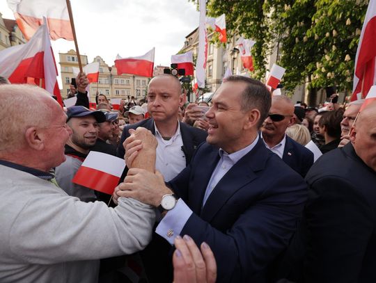 Nawroccy przekazali kawalerkę Chrześcijańskiemu Stowarzyszeniu Dobroczynnemu w Gdyni