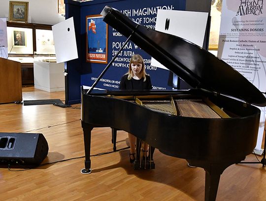 Niezwykły koncert wielu wzruszeń. Mirela Moldovan w Muzeum Polskim w Ameryce