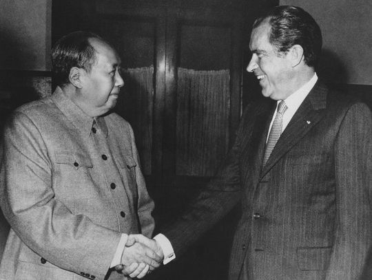 Od przełomowego spotkania Nixona z Mao siedmiu prezydentów USA odwiedziło Chiny
