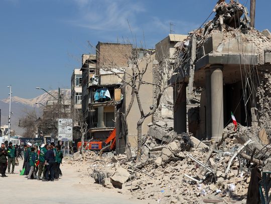 ONZ: 100 tys. osób uciekło z Teheranu w pierwszych dniach wojny