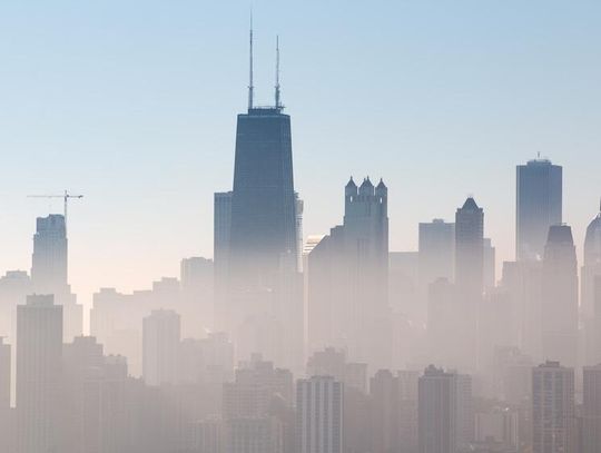 Ostrzeżenie przed mgłą i silnym wiatrem w rejonie Chicago