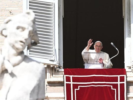 Papież apeluje o przerwanie walk na Bliskim Wschodzie: "Basta, basta, basta"