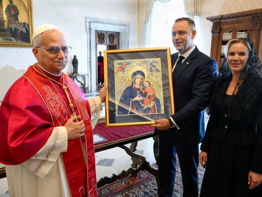 Papież Leon XIV przyjął na audiencji prezydenta Nawrockiego z małżonką