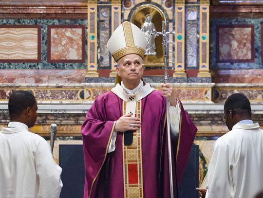 Papież wysłał na Ukrainę lekarstwa warte ponad milion euro i grzejniki Papież wysłał na Ukrainę lekarstwa warte ponad milion euro i grzejniki