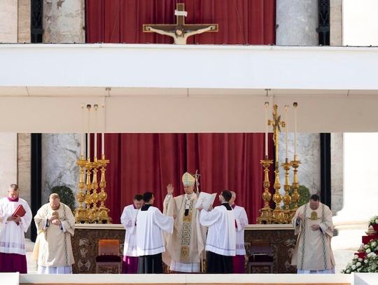 Papież zaapelował o sprawiedliwy i trwały pokój w Ziemi Świętej i na Ukrainie