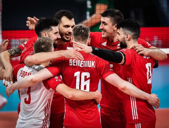 Paryż - Polska - Argentyna 3:1 w turnieju kwalifikacyjnym siatkarzy. W sobotę z Holandią o awans