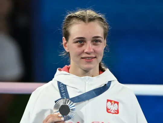 Paryż - Szeremeta i Głazunow chorążymi reprezentacji Polski na ceremonię zamknięcia