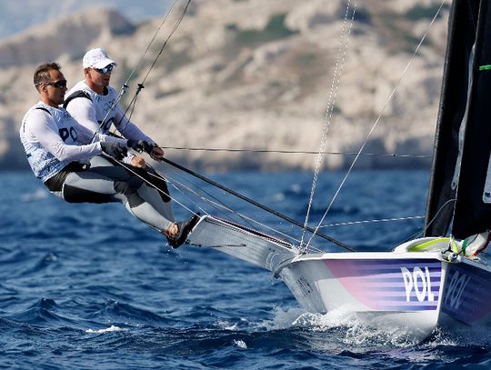 Paryż - w czwartek medalowa szansa żeglarzy, finał w strzelectwie, półfinal Świątek