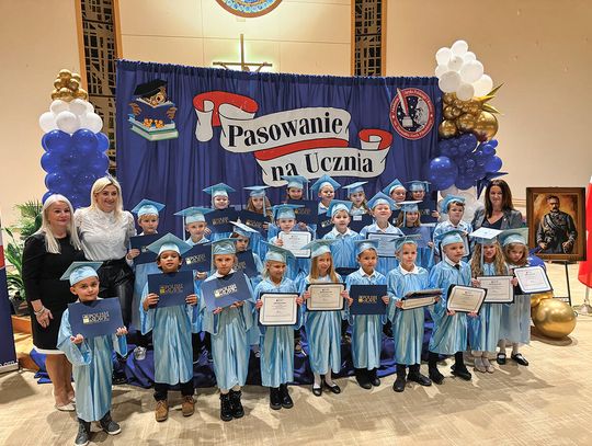 Pasowanie na ucznia w szkole Piłsudskiego