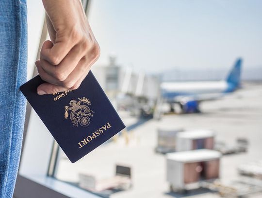 Paszportowy zjazd: Ameryka zamyka się na świat