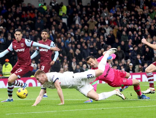 Piłkarska LE - Roma z Milanem, West Ham z Bayerem w ćwierćfinałach