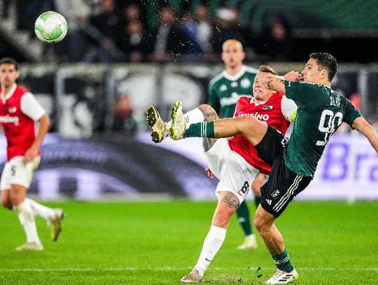 Piłkarska LK - Legia bez punktów w Alkmaar, asysta Casha