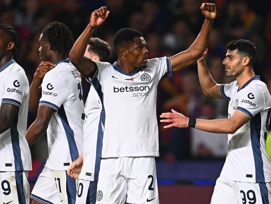 Piłkarska LM - FC Barcelona - Inter Mediolan 3:3. Bezradny Szczęsny