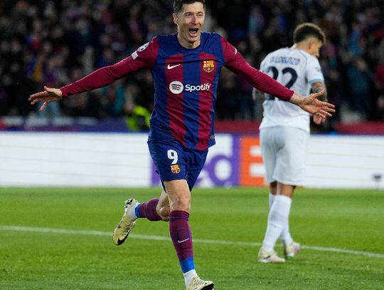 Piłkarska LM - gol Lewandowskiego, awans Barcelony i Arsenalu