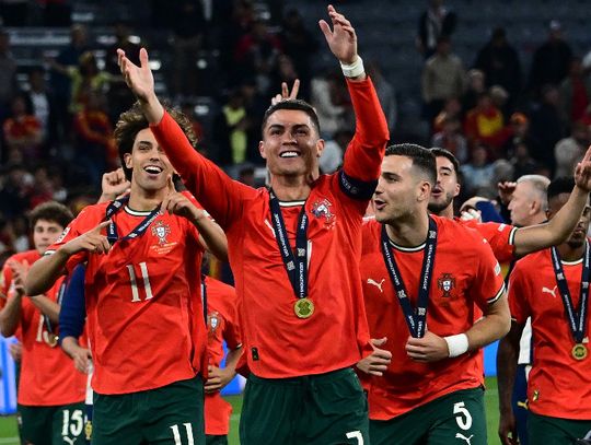Piłkarska LN - Portugalia po rzutach karnych pokonała Hiszpanię w finale