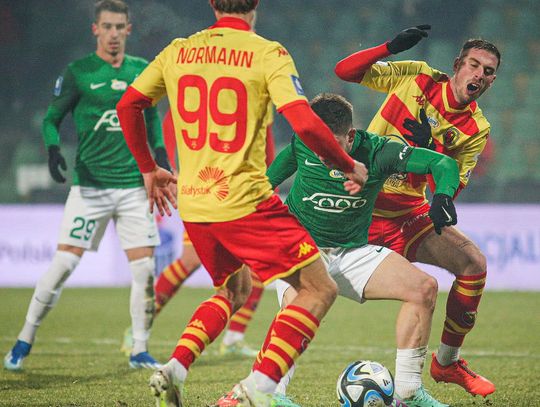 Piłkarski PP - Pogoń i Jagiellonia pierwszymi ćwierćfinalistami