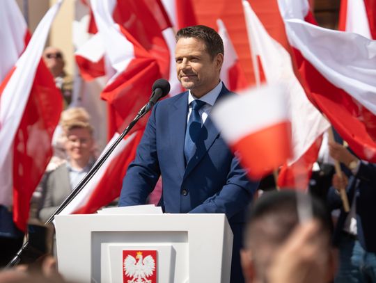 PiS pyta Trzaskowskiego o dostęp do informacji niejawnych. Szefowa sztabu: Rafał Trzaskowski ma aktualne poświadczenia