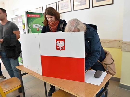 PKW. Frekwencja w referendum wyniosła 40,91 proc.; wynik referendum nie jest wiążący