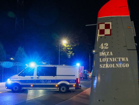 Podczas ćwiczeń przed AirSHOW w Radomiu rozbił się polski samolot F-16; pilot nie przeżył