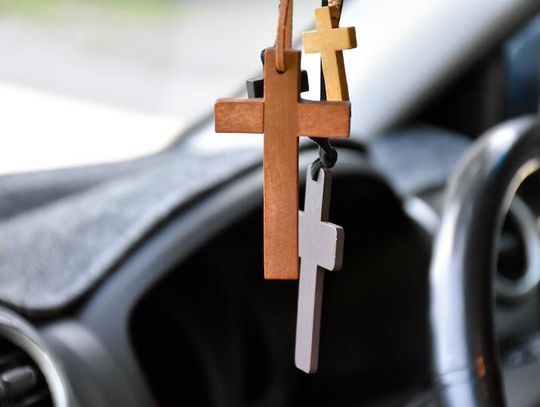 Podlaskie. Ksiądz stanie przed sądem za złamanie sądowego zakazu prowadzenia pojazdów