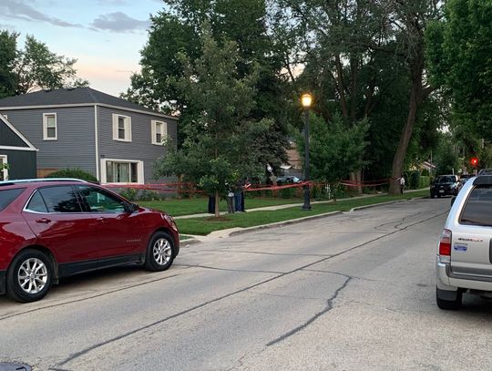 Policja z Evanston poszukuje sprawcy, który postrzelił 13-latkę