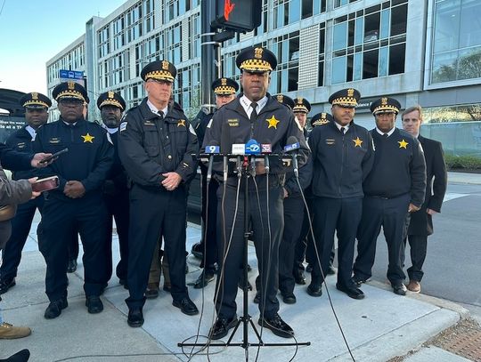 Policjant chicagowski był drodze do domu, kiedy został zastrzelony 