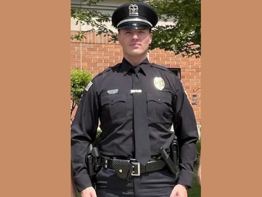 Policjant z Hanover Park wraca do służby po głośnym zatrzymaniu przez ICE