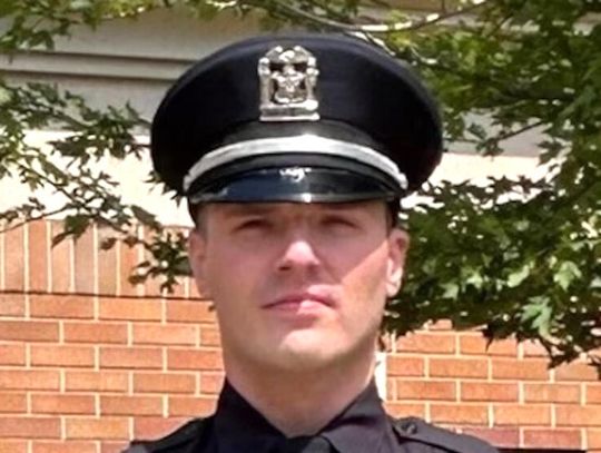 Policjant z przedmieść Chicago zatrzymany przez ICE zwolniony z aresztu imigracyjnego