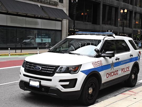 Policjantka postrzelona na południu Chicago, kula trafiła ją w głowę