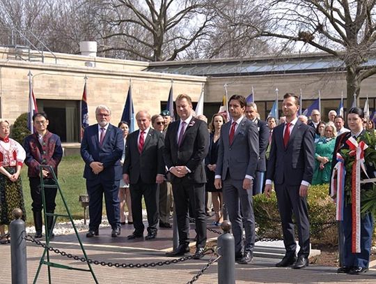 Polska, Czechy i Węgry świętowały 25-lecie wstąpienia do NATO w Independence w Missouri. Pamiętano o roli Polonii podczas obchodów