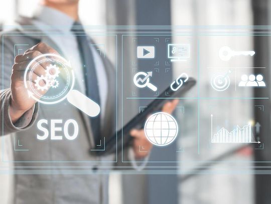 Poznaj sposób na wyprzedzenie konkurencji w dobie AI – pozycjonowanie pod LLMy