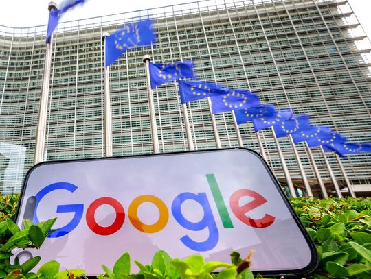 Prawie 900 mln euro kary na Google za nadużywanie dominującej pozycji na rynku