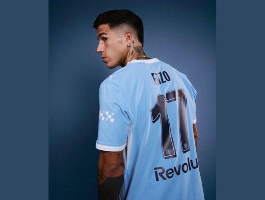 Premier League - transfer Fernandeza z Chelsea do Manchesteru City podsumował rekordowe lato