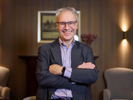 Premier: noblista prof. Victor Ambros niedługo będzie formalnie Polakiem