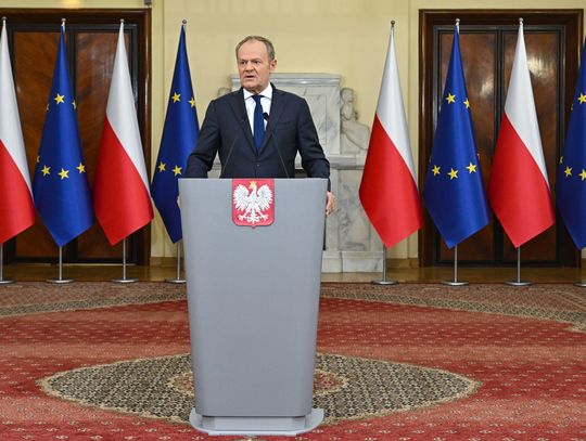 Premier: obniżymy podatki paliwowe, cena w detalu spadnie o ok. 1,2 zł na litrze