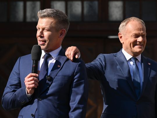 Premier Tusk: dzięki Peterowi Magyarowi Węgry wracają do Europy
