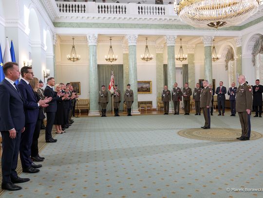 Prezydent mianował Wiesława Kukułę na stanowisko Szefa Sztabu Generalnego, a Macieja Klisza na stanowisko Dowódcy Operacyjnego Rodzajów Sił Zbrojnych