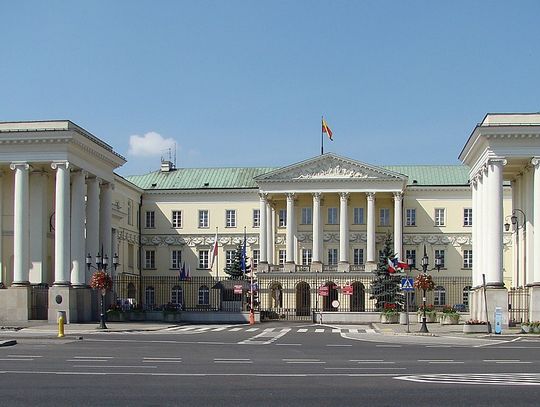 Prezydent miasta Rafał Trzaskowski wrócił do pracy w ratuszu