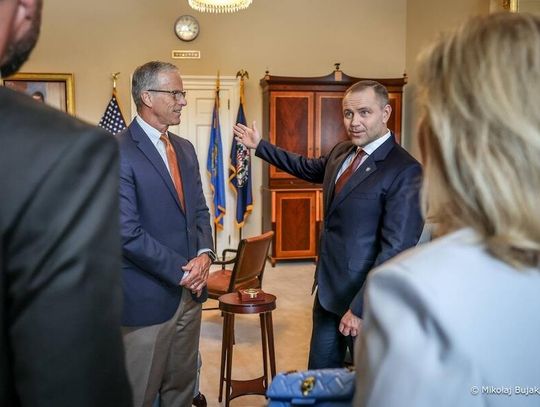 Prezydent Nawrocki spotkał się z liderem Republikanów w Senacie