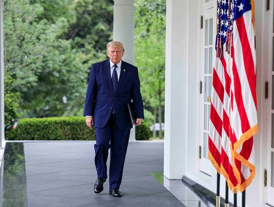 Prezydent Trump: myślę, że Putin odczuwa presję i chce zakończyć wojnę w Ukrainie